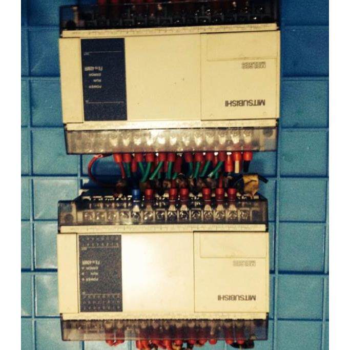 非实价议价议价议价拆机二手PLC。FX1N-40MR.MT.7-9成新。非实价