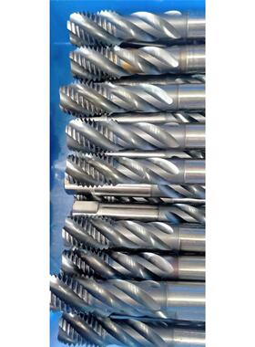 非实价议价议价议价询价钴领7777丝锥，M16×2，成色999新，原盒