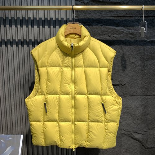 2025冬季新款男士休闲扎格立领工装羽绒马甲宽松时尚保暖外套衣服