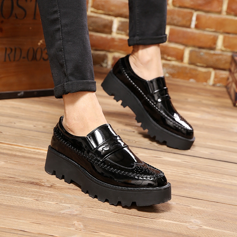 日系休闲皮鞋皮得皮尔