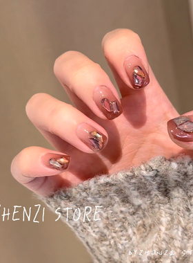 BYZHENZI STORE【卡尔波】秋日温柔女神财阀千金穿戴甲美甲贴甲油