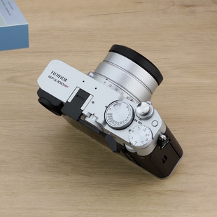 号歌用于富士GFX100RF相机热靴手指柄金属大拇指扣指握配件