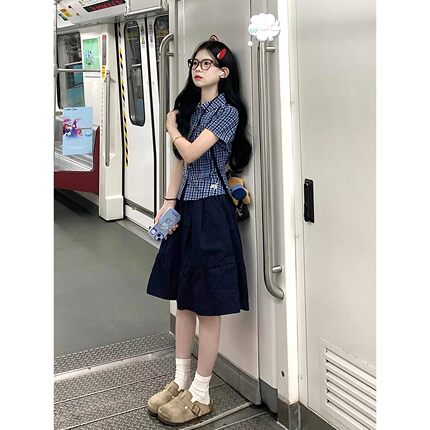 韩系时尚休闲运动套装女夏季款学院风复古格子衬衫短袖半裙两件套