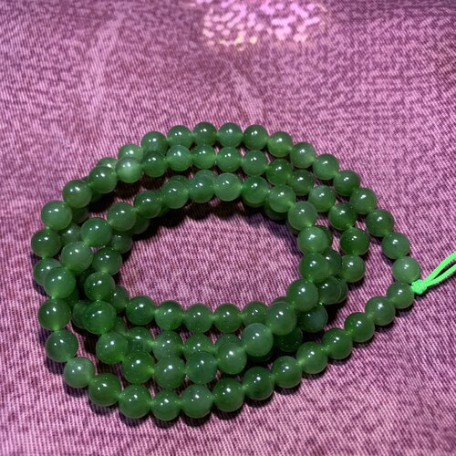 天然俄罗斯和田玉碧玉女款串珠手链有无黑点玉石散珠菠菜绿果绿