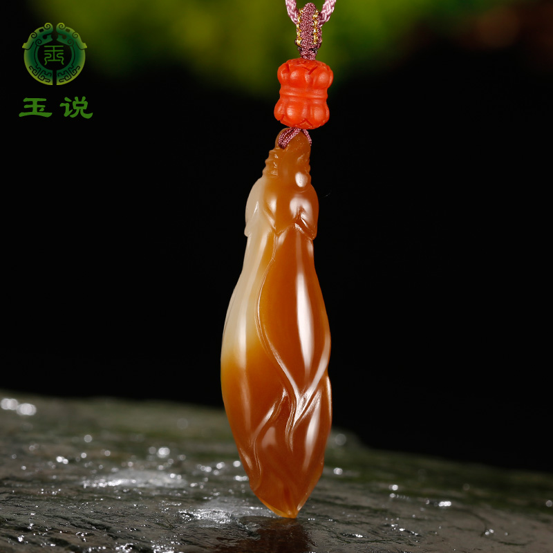 和田玉玉兰花吊坠女款玉坠