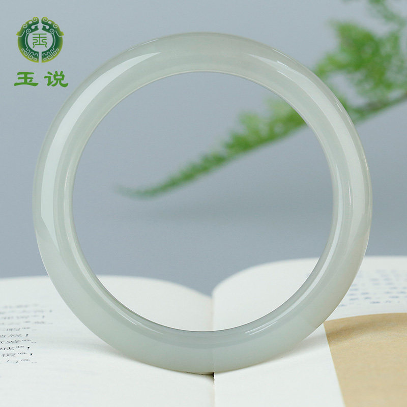 和田玉手镯女款玉镯子淡烟紫