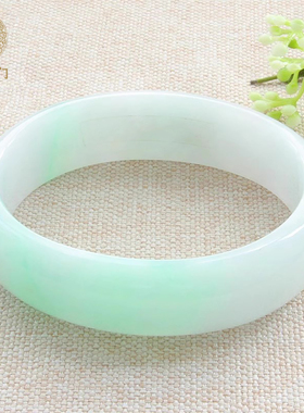 五花八门缅甸冰糯种飘绿翡翠手镯女玉镯天然正品12605