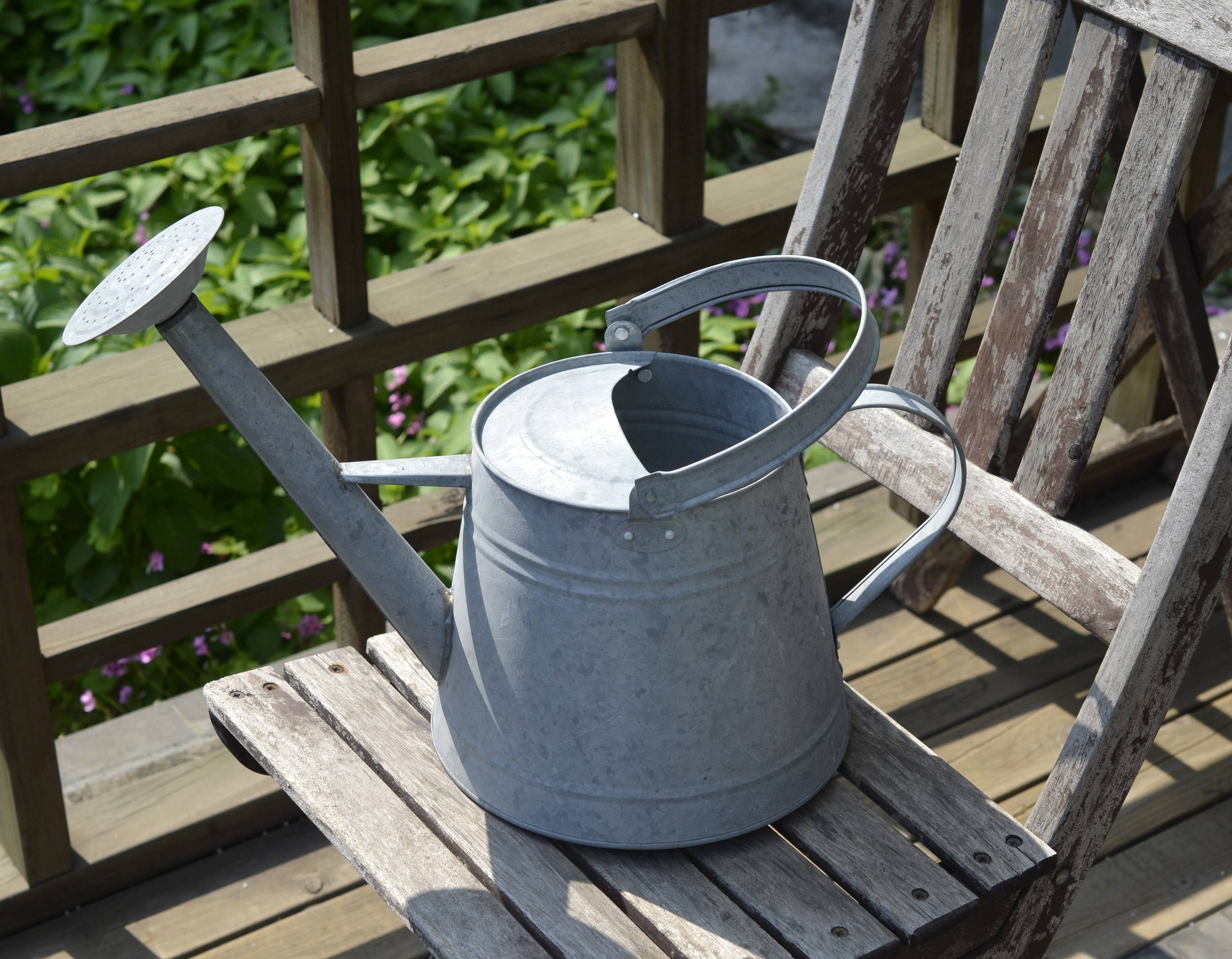 浇水壶热销美日韩园艺铁制大容量