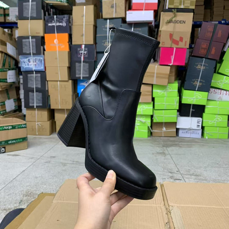 外贸原单方头粗跟短靴简约时尚新款侧拉链舒适休闲百搭气质靴子