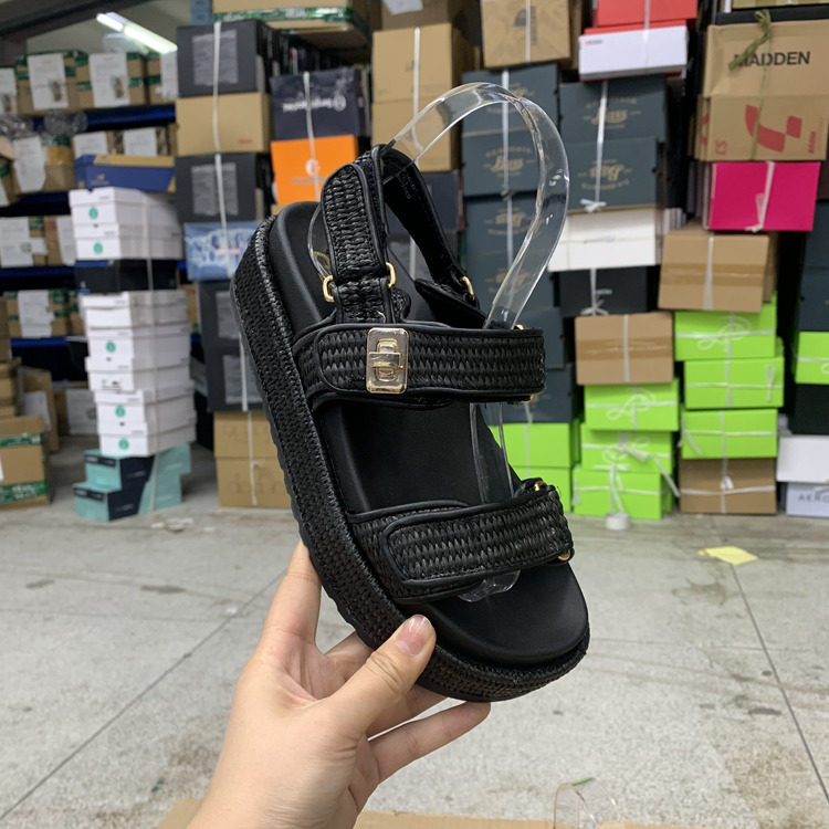 外贸原单女鞋新款时尚圆头纯色编织类魔术贴厚底休闲罗马时装凉鞋
