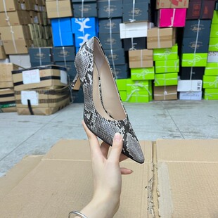 外贸原单尖头浅口细跟单鞋简约时尚新款气质高跟女款皮鞋日常外穿