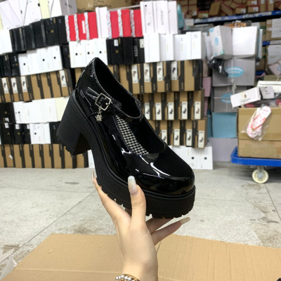 松糕底学院英伦风浅口一字扣