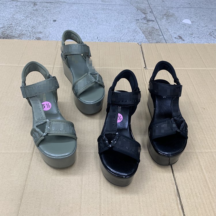 外贸原单厚底露趾新款夏季圆头松糕底魔术贴时尚防水台气质女凉鞋