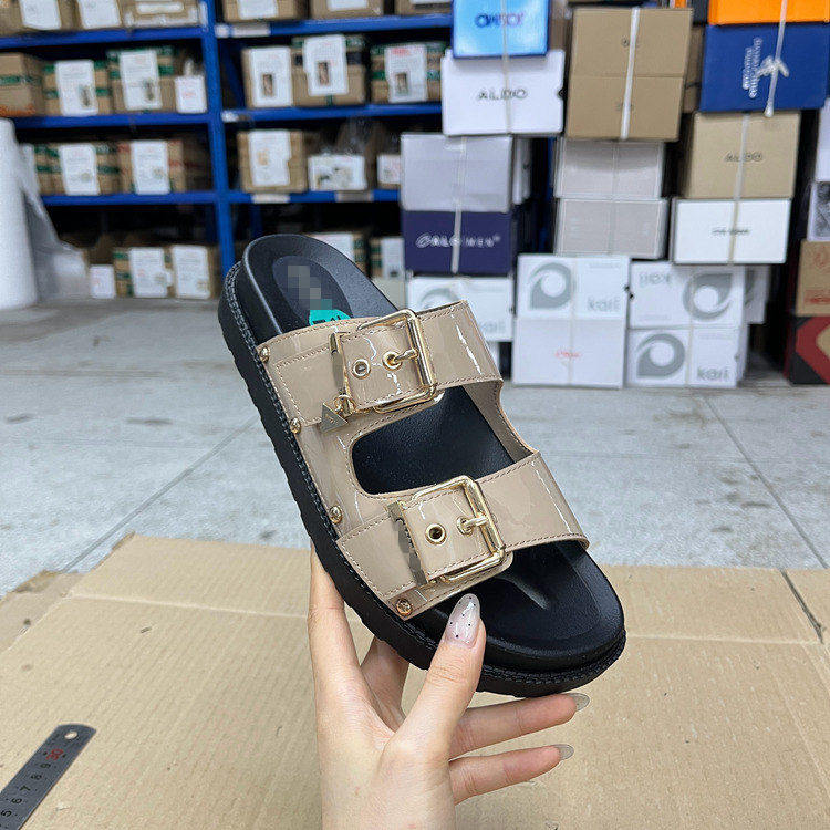 Lady Shoes外贸原单女鞋新款时尚圆头纯色皮带扣三角标博肯拖鞋