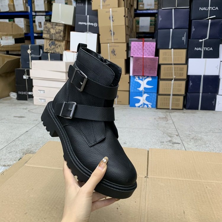 皮带扣短靴女鞋防滑马丁靴