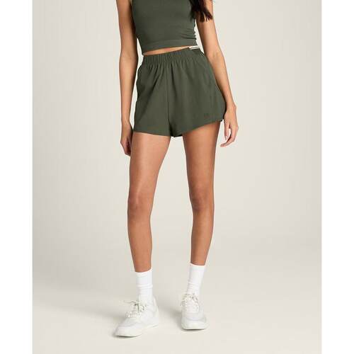 代购Wilson女士运动短裤透气排汗稳定贴合轻盈舒适收纳便捷