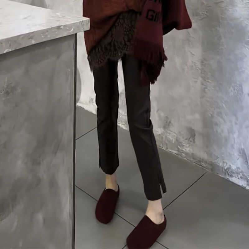 休闲风中高腰侧开叉九分裤