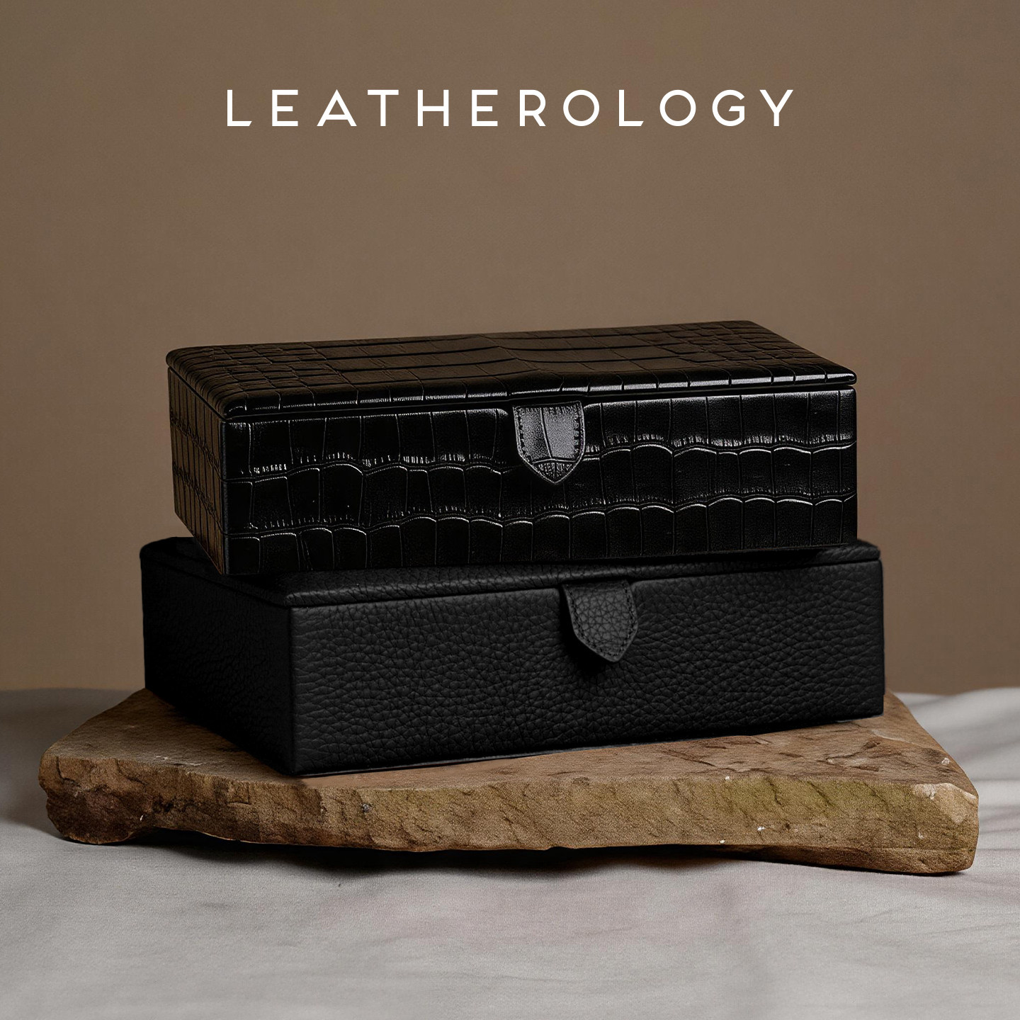 LEATHEREOLOGY真皮首饰盒鳄鱼纹首饰收纳盒黑色翻盖式饰品储物盒