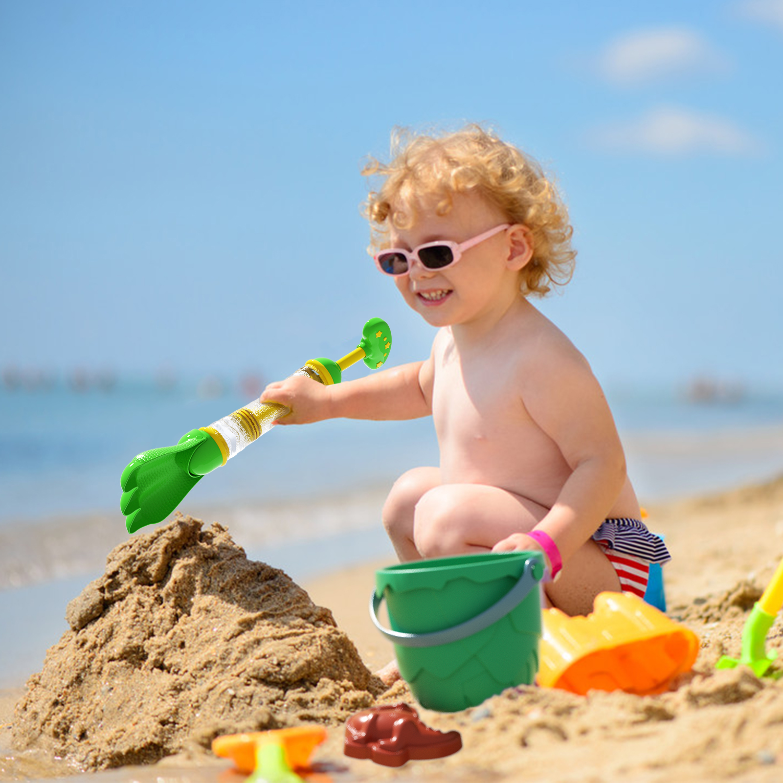 沙滩儿童多功能小孩夏天玩水喷水枪挖沙铲子耙子宝宝戏水玩沙玩具