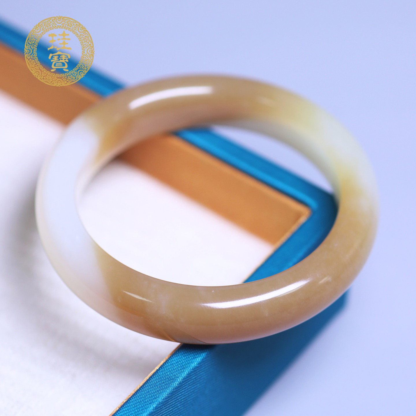 珪宝51.8mm和田玉糖白玉宽条手镯女款温润玉石镯子天然带证书礼物