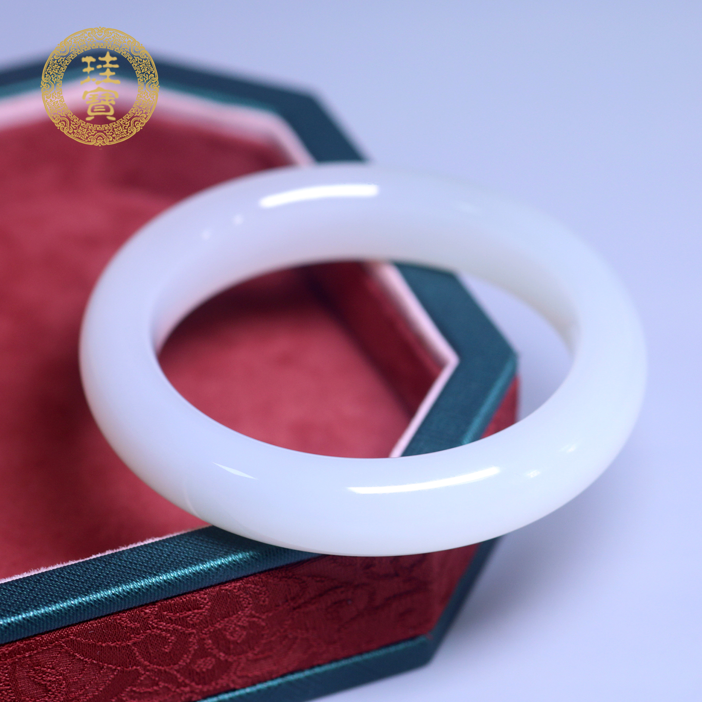 珪宝和田玉羊脂玉宽条手镯57mm女