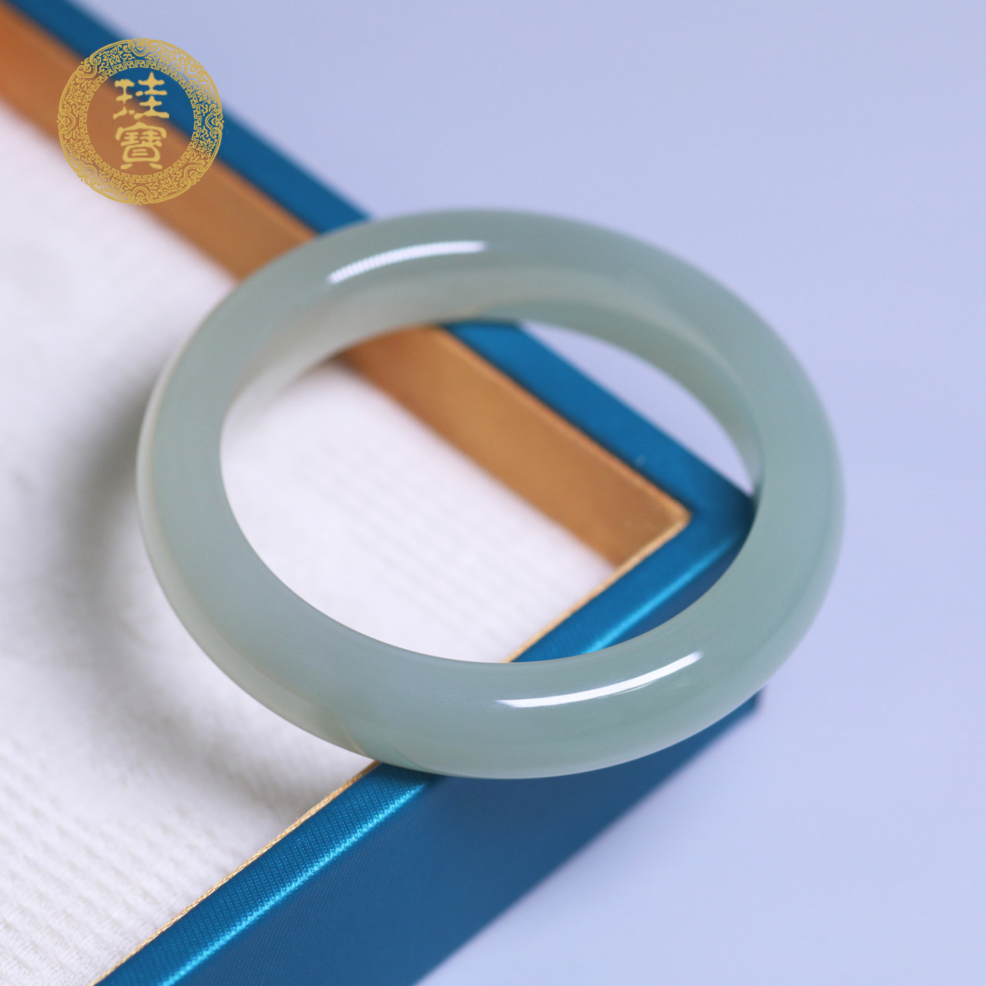 珪宝和田玉高冰绿晴宽条手镯51mm