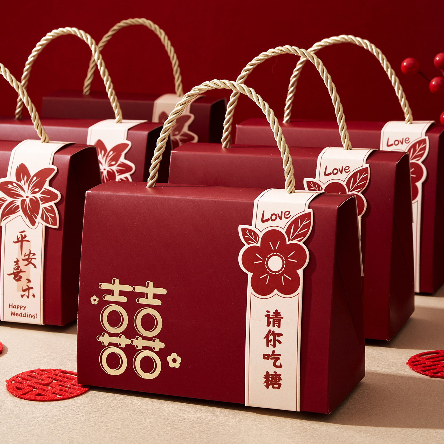 结婚喜糖盒2025新款装糖果礼盒空盒高级感喜糖盒子婚礼订婚喜糖袋