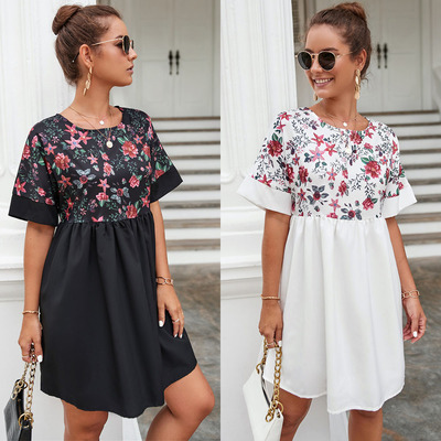 圆领印花拼接宽松连衣裙