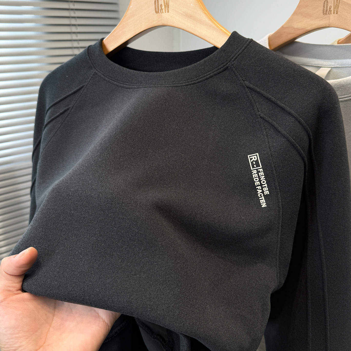 青年休闲卫衣男加绒加厚