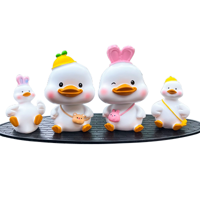 可爱摇头鸭香薰车内饰品摆件