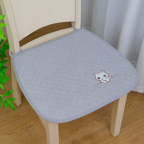 爱心妍细腻亲肤面料立体刺绣