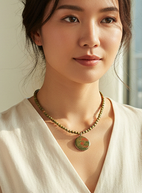 女士花绿石4mm圆珠锁骨链