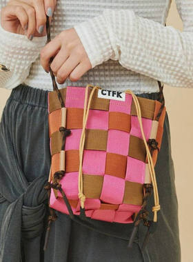 【4折福利】casselini小众简约编织户外尼龙棋盘格单肩斜挎手机包
