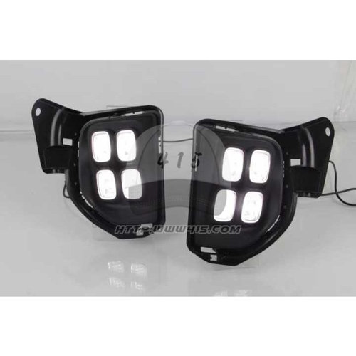 适用于 hiace200系 丰田海狮2014-2018 港版货VAN 改装LED4眼雾灯