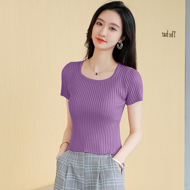 短袖t恤女夏短款配半身裙的上衣图片