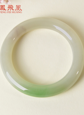 凤飞凰和田玉翠青圆条手镯收藏级