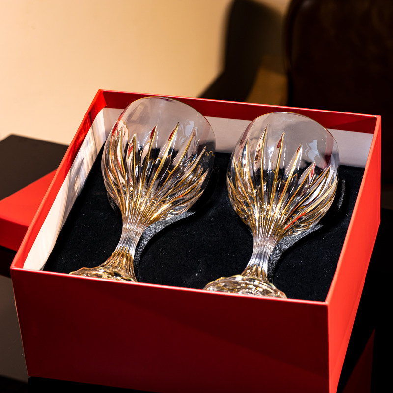 轻奢描金刻花红酒杯高脚杯家用葡萄酒杯两只礼盒装水晶玻璃红酒杯