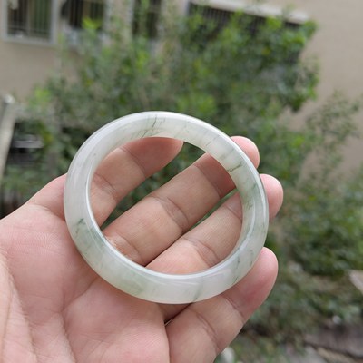 无酸洗无染色天然雪翠新疆天山翠手镯玉镯女款平安扁镯非翡翠