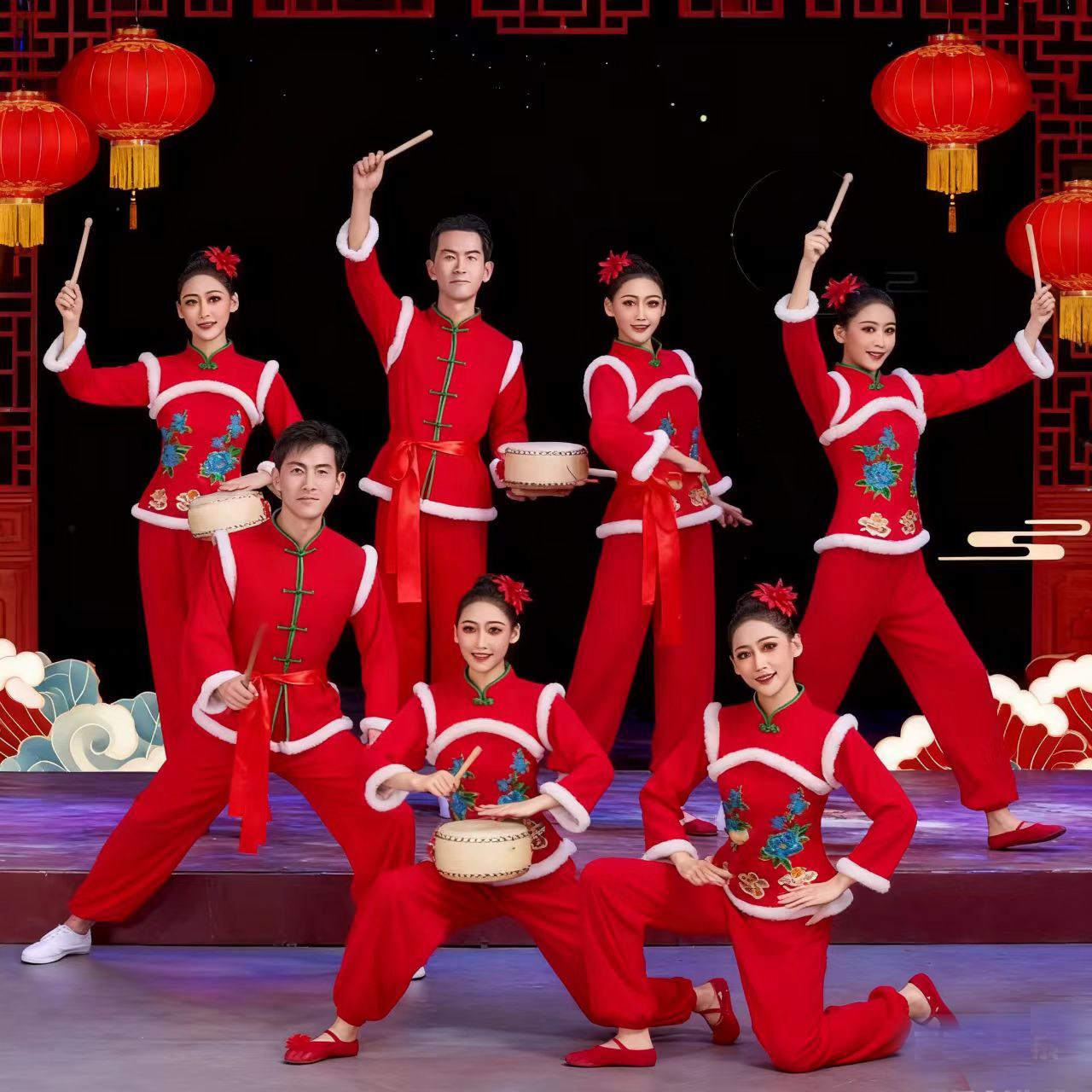 秧歌服男女新款套装东北扇子舞蹈演出太平腰鼓民族表演广场舞服装