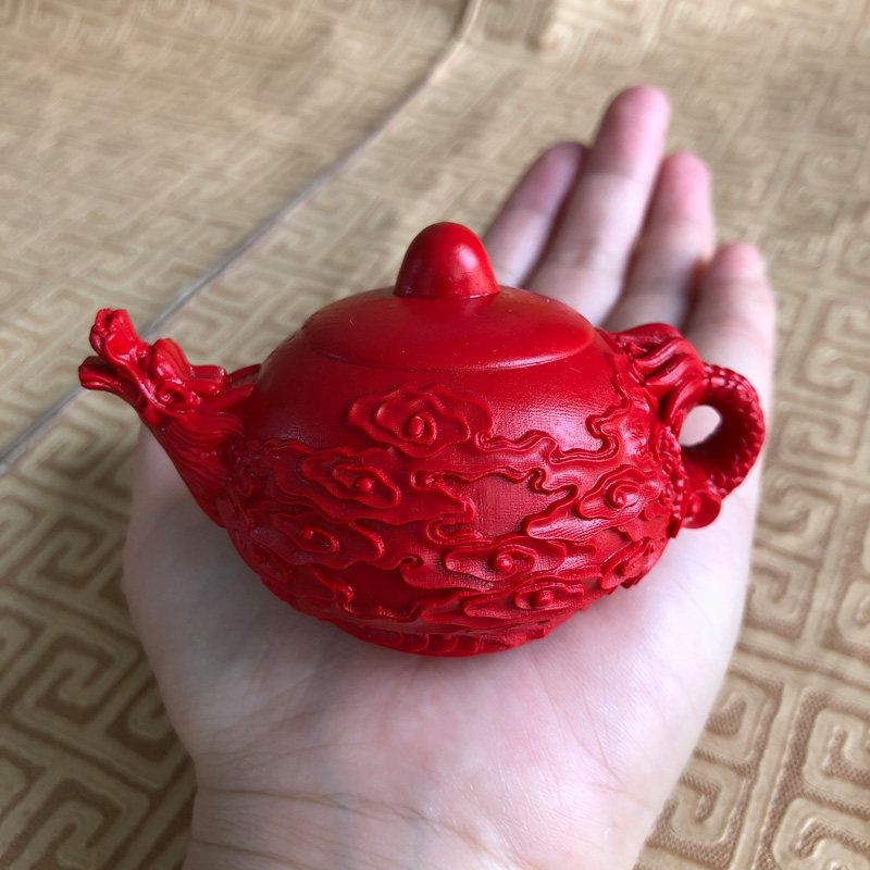 小茶壶摆件台湾原色朱砂龙头祥云玉壶手把件喝茶品茶把玩玉石壶