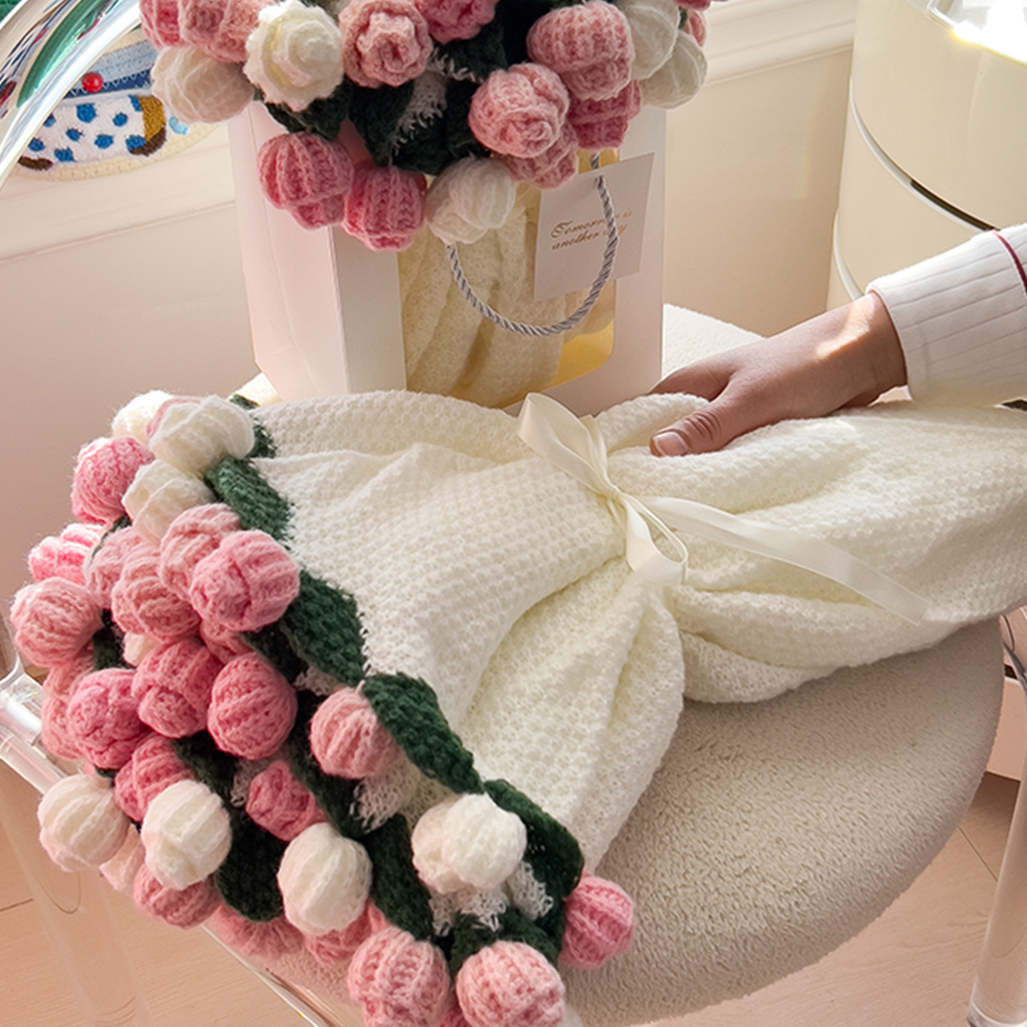 成品玫瑰花束毯子鲜花朵毛毯披肩情人节新年结婚生日礼物送人女生