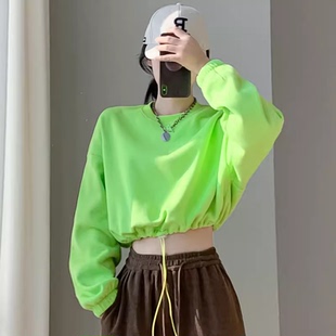 纯色短款卫衣女2025春秋宽松圆领收腰显瘦短款露肚脐健身薄款上衣