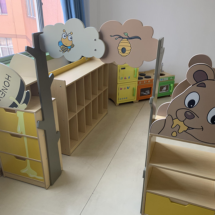 幼儿园城堡区角组合柜儿童玩具收纳柜造型火车柜区域转角柜储物柜