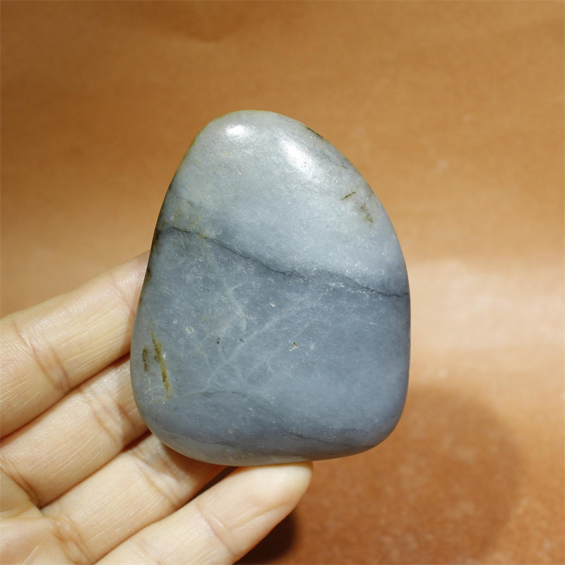 67克青花籽料原石把件新