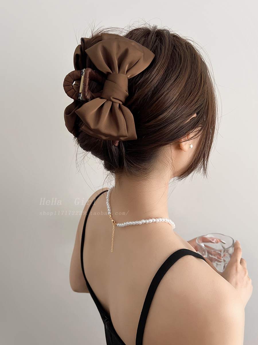 高级感缎面蝴蝶结发夹女发量多大号布艺缠绕盘发抓夹后脑勺鲨鱼夹高性价比高么？