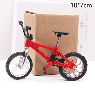 烘焙蛋糕装饰 眼镜男孩迷你仿真红蓝自行车休闲主题蛋糕装饰摆件