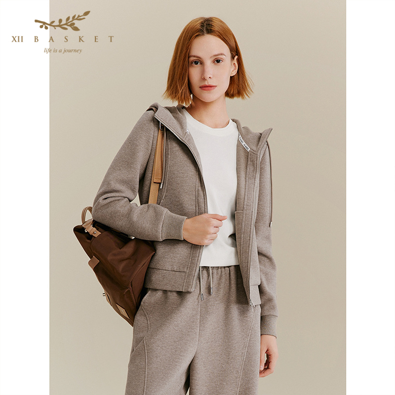 XII BASKET十二篮25秋新款高级慵懒老钱风运动休闲连帽卫衣外套女