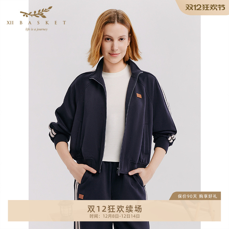十二篮绒感立领运动时尚外套