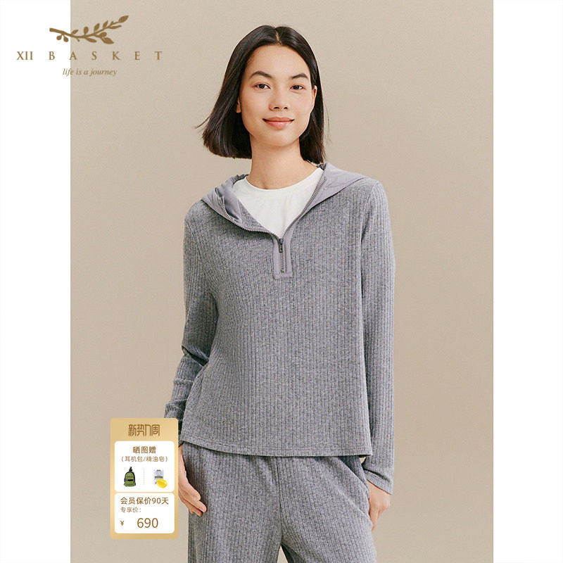 十二篮专选冬季绵羊毛连帽针织衫女运动休闲上衣