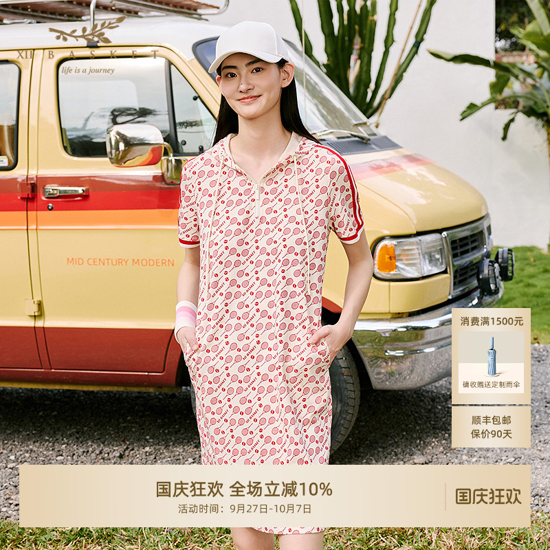十二篮专选25春新款网球风印花短袖休闲连帽连衣裙